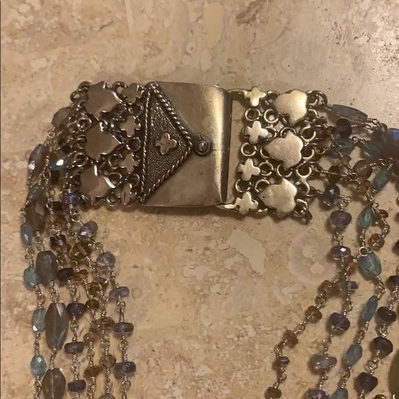 Exquisite SaFia multi stone 6 strand necklace - Picture 5 of 11